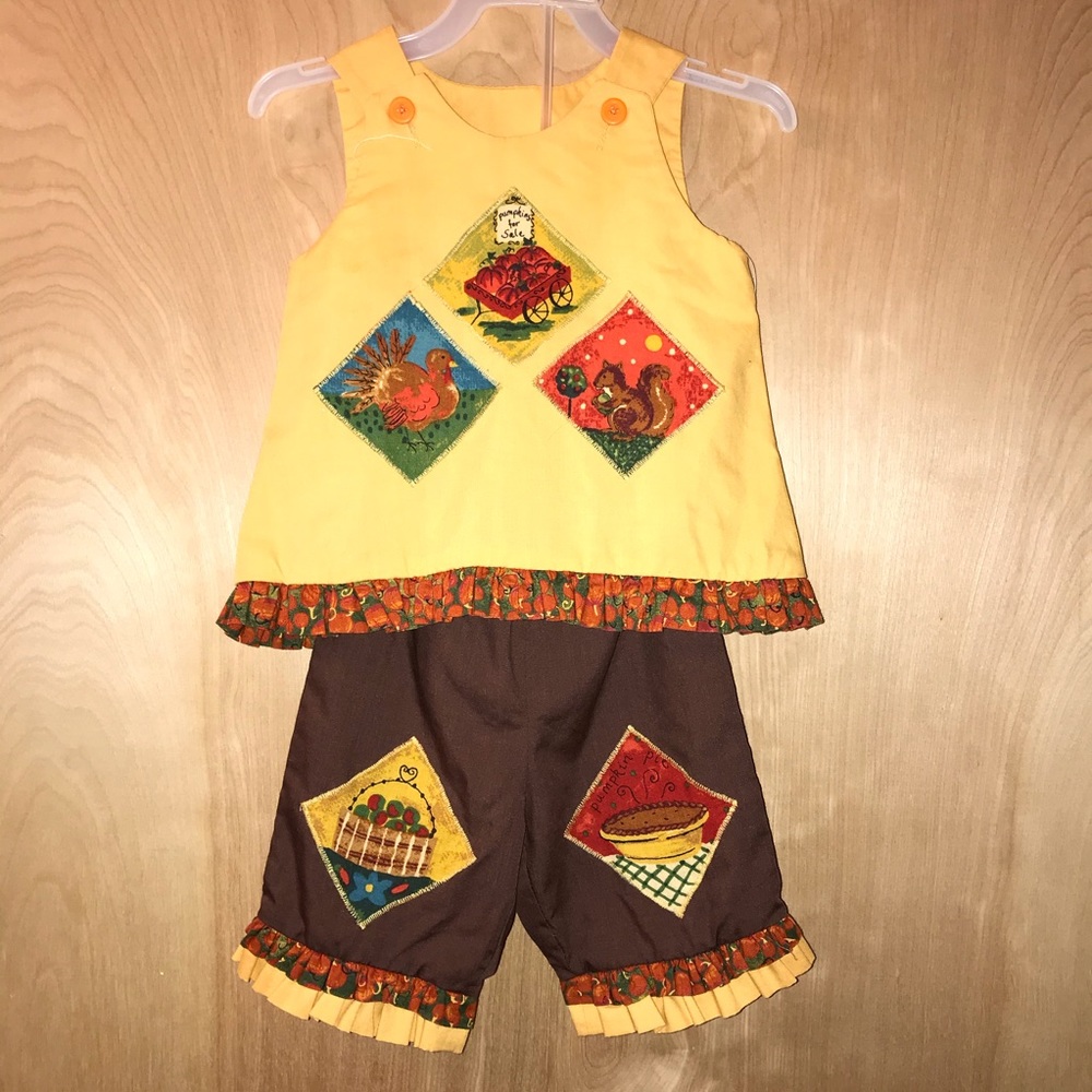 Handmade Fall Harvest Thanksgiving Set 12 months?